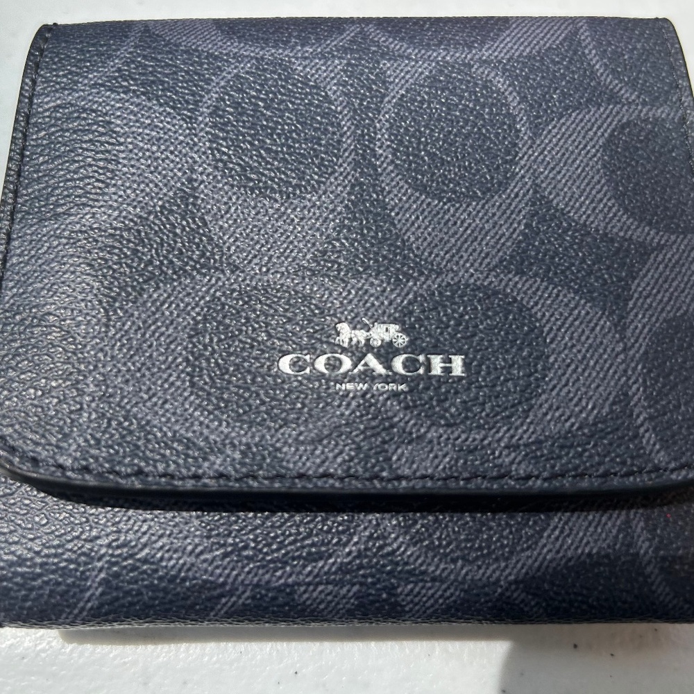 Used once Coach billfold